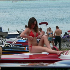 Hotboats_and_babes_379.jpg