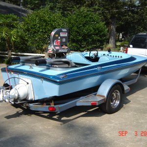 blue_jetboat_005.jpg