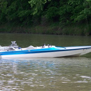 Boat_007.jpg