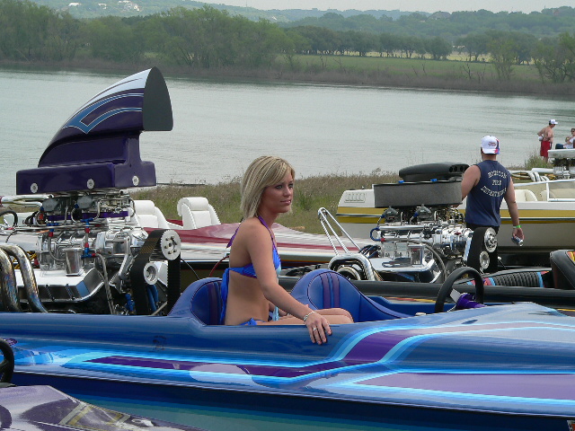 Hotboats_and_babes_276.jpg