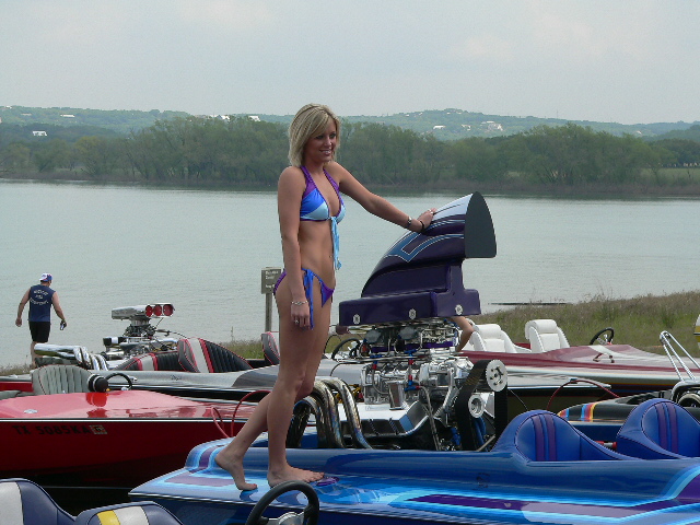 Hotboats_and_babes_277.jpg