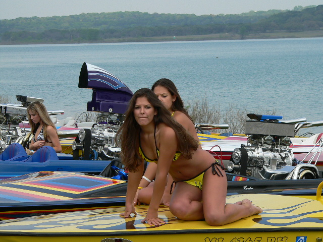 Hotboats_and_babes_297.jpg