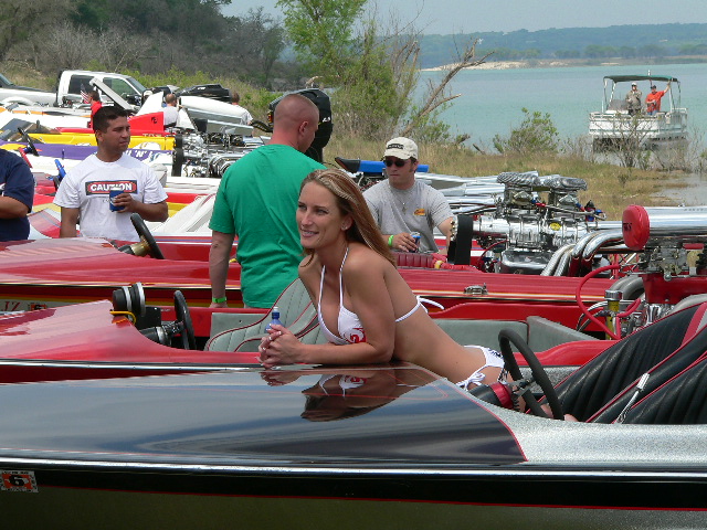 Hotboats_and_babes_343.jpg