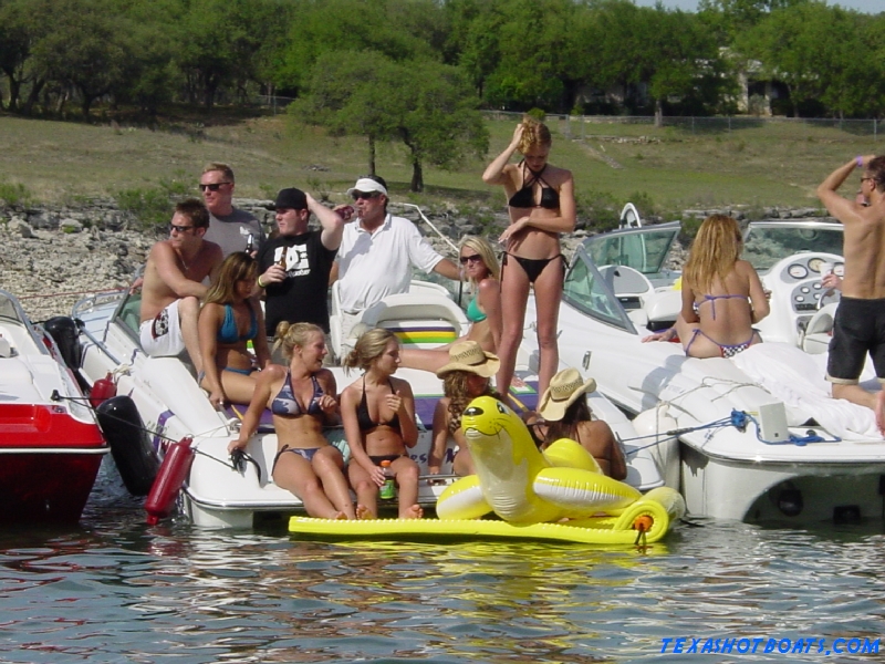 hotboatsandbabes06-36.JPG